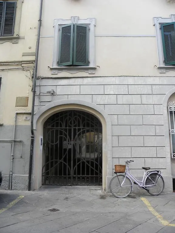 Itaco Apartments Lucca - Il Giglio 0*,