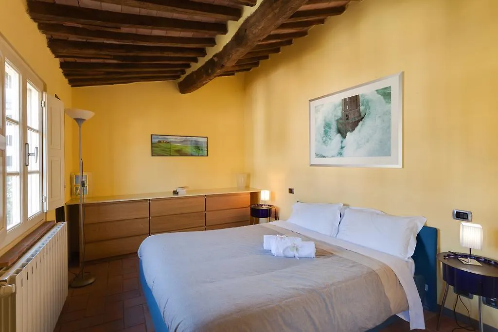 Itaco Apartments Lucca - Il Giglio