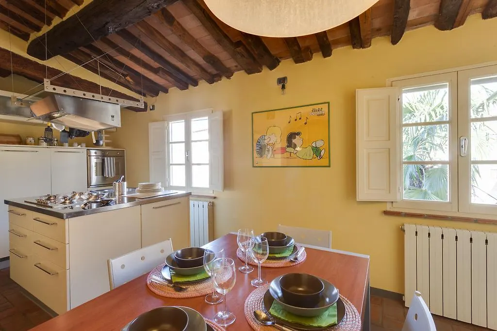 Itaco Apartments Lucca - Il Giglio Italy
